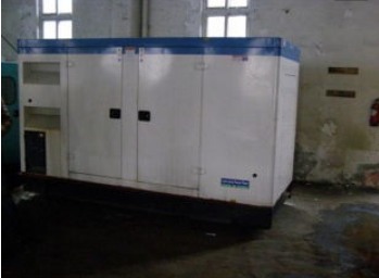 哈密康明斯150kw大型柴油二手发电机组